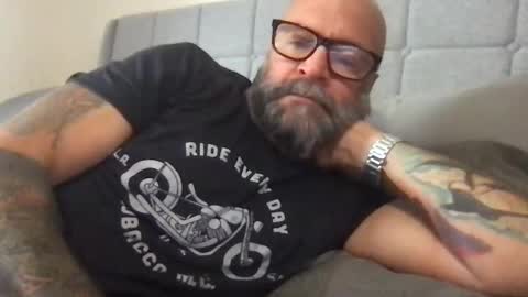 PleaseSitOnMyCock online show from 04.02.26