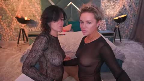 Ira brunette and Vika blonde online show from 11.07.25