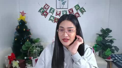 Ploysai online show from 01.13.25