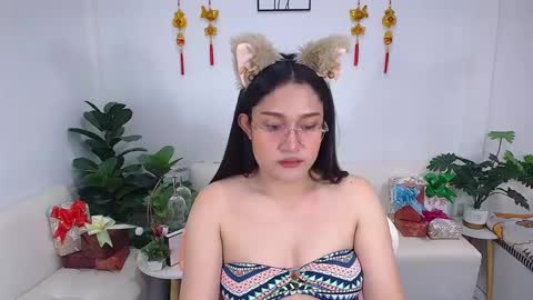 Ploysai online show from 02.07.25