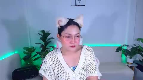 Ploysai online show from 10.08.25