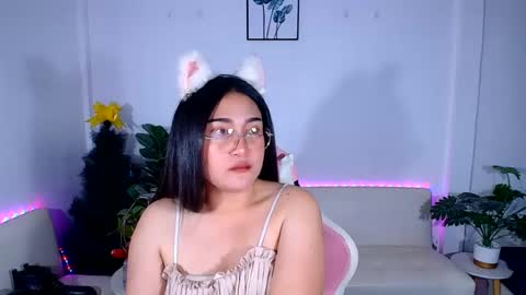 Snapshot of ploysaithailand chatting on 06.13.26 Ploysai online show from 06.13.26