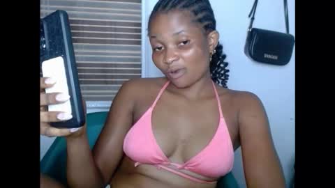 plumnjuicyx online show from 11.19.25