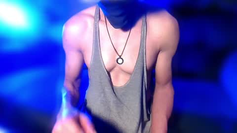 Snapshot of plush73 chatting on 01.09.25 StraightPlush online show from 01.09.25