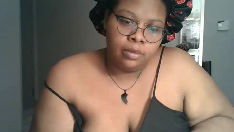 Plushbunny420 online show from 01.06.25