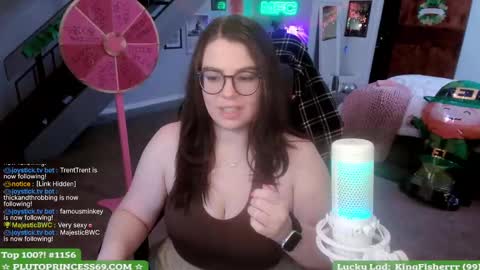 Snapshot of plutoprincess69 chatting on 03.09.25 Pluto Princess online show from 03.09.25