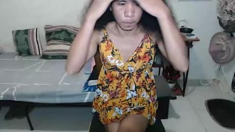 Snapshot of pocabigshane chatting on 11.23.25 SHANE online show from 11.23.25