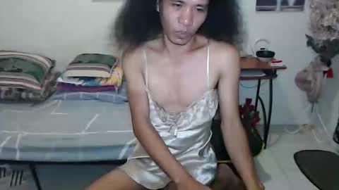 Snapshot of pocabigshane chatting on 12.01.25 SHANE online show from 12.01.25