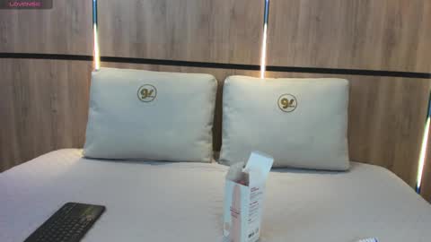 Snapshot of pocahontas_pow chatting on 02.21.25 Pocahontas online show from 02.21.25