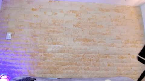 Snapshot of pocahontas_pow chatting on 09.13.25 Pocahontas online show from 09.13.25