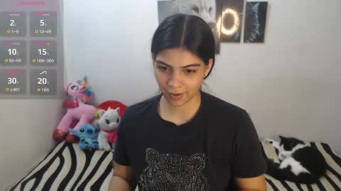 Snapshot of pocahontas_princess__ chatting on 11.13.25 Pocahontas online show from 11.13.25