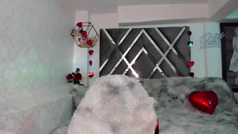 Snapshot of pocahontasweetss chatting on 02.22.25 I dream of having many followers online show from 02.22.25