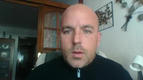 Snapshot of pocoyotop chatting on 12.11.24 pocoyotop online show from 12.11.24