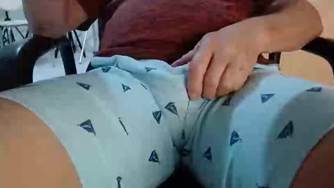 Snapshot of podolatra3 chatting on 09.19.25 podolatra3 online show from 09.19.25