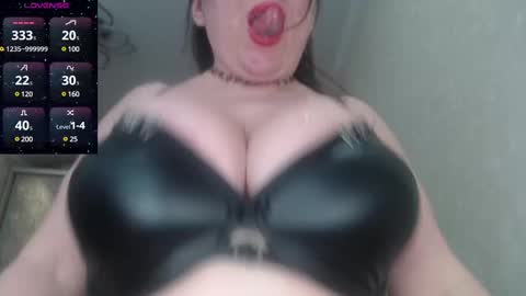 Snapshot of pokemongogame chatting on 03.06.25 Spinners online show from 03.06.25