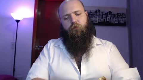 Bear online show from 03.09.25