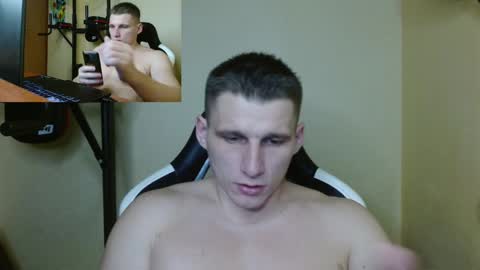 Snapshot of poliglotjoe chatting on 12.20.24 Poliglot online show from 12.20.24