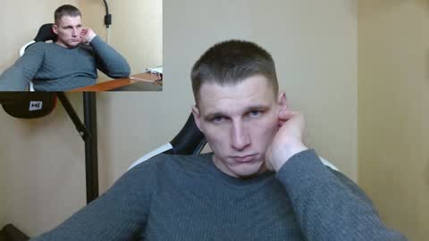 Snapshot of poliglotjoe chatting on 01.09.25 Poliglot online show from 01.09.25