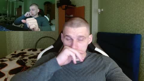 Snapshot of poliglotjoe chatting on 01.25.25 Poliglot online show from 01.25.25