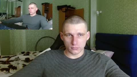 Snapshot of poliglotjoe chatting on 01.26.25 Poliglot online show from 01.26.25
