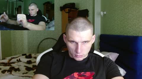 Snapshot of poliglotjoe chatting on 01.26.25 Poliglot online show from 01.26.25