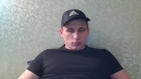Snapshot of poliglotjoe chatting on 03.03.25 Poliglot online show from 03.03.25
