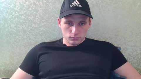 Snapshot of poliglotjoe chatting on 03.04.25 Poliglot online show from 03.04.25