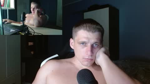 Snapshot of poliglotjoe chatting on 09.11.25 Poliglot online show from 09.11.25