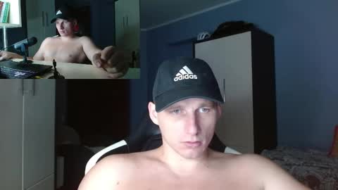 Snapshot of poliglotjoe chatting on 09.21.25 Poliglot online show from 09.21.25