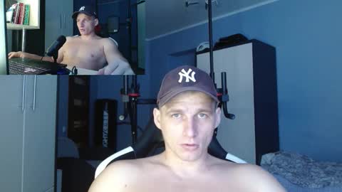 Snapshot of poliglotjoe chatting on 10.01.25 Poliglot online show from 10.01.25