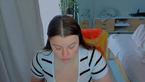 Polina online show from 10.19.25