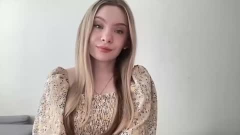 Snapshot of polishangel222 chatting on 06.21.26 polishangel222 online show from 06.21.26