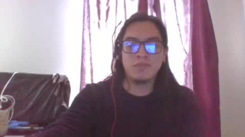 Snapshot of polla322 chatting on 12.20.25 Diego online show from 12.20.25