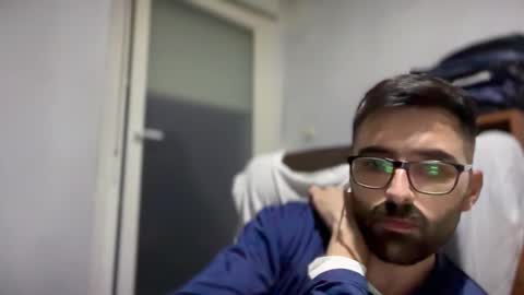 Snapshot of pollabeta chatting on 12.01.25 pollabeta online show from 12.01.25