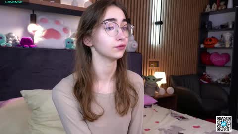 Polly online show from 11.18.25