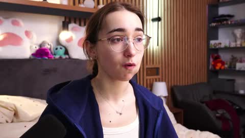 Polly online show from 02.22.26