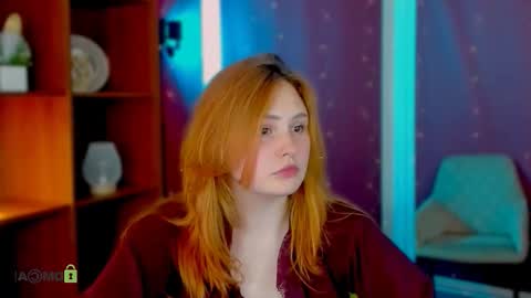 Snapshot of polly_cute1 chatting on 02.25.26 polly_cute1 online show from 02.25.26