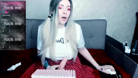 Polly online show from 03.01.25