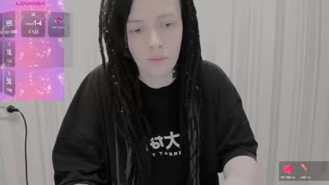 Polly online show from 11.30.25