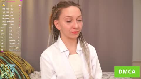 Snapshot of pollybun chatting on 10.17.25 Anna online show from 10.17.25