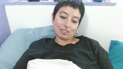 Snapshot of poly_mer chatting on 02.13.25 Poly online show from 02.13.25