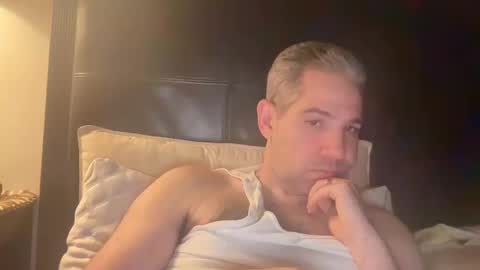 Snapshot of ponchynyc chatting on 10.10.25 PONCH online show from 10.10.25