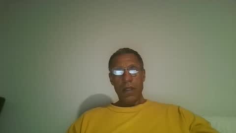 Snapshot of poolguy2496 chatting on 10.13.25 poolguy2496 online show from 10.13.25