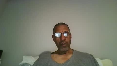 Snapshot of poolguy2496 chatting on 11.03.25 poolguy2496 online show from 11.03.25