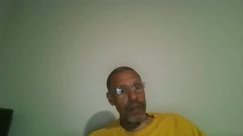 Snapshot of poolguy2496 chatting on 11.14.25 poolguy2496 online show from 11.14.25