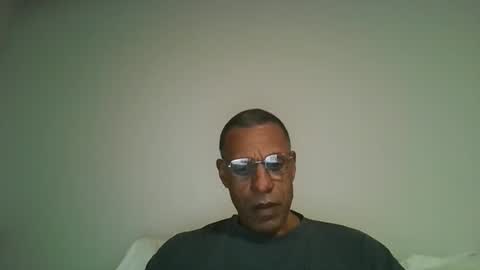 Snapshot of poolguy2496 chatting on 12.15.25 poolguy2496 online show from 12.15.25