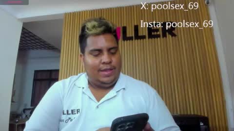 poolsexx_69 online show from 11.26.25