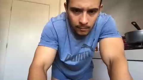 Snapshot of poormanbr chatting on 10.24.25 poormanbr online show from 10.24.25