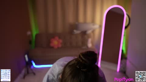 Snapshot of popityan chatting on 02.22.26 Louise see you on December 1 at 2200 UTC3 online show from 02.22.26