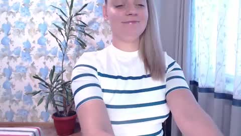 popkornmolli online show from 01.17.25